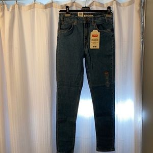 Brand New Levi’s Vintage High Rise Skinny Jeans